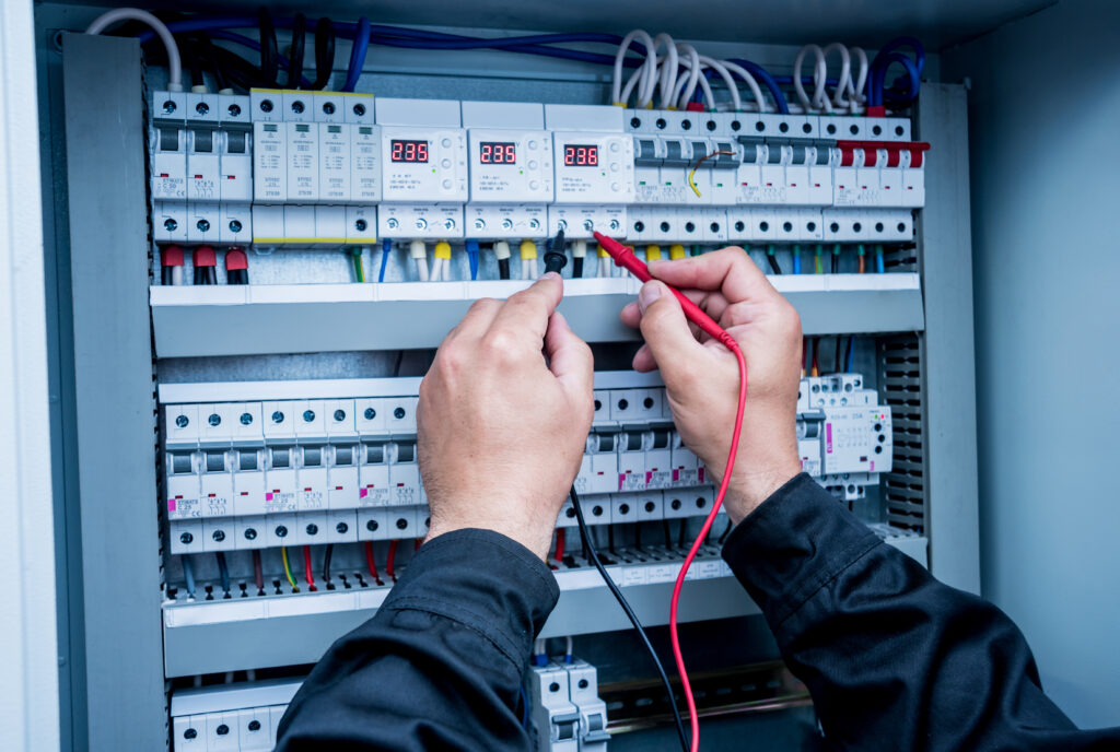 Elektroinstallation im Altbau vor der Sanierung